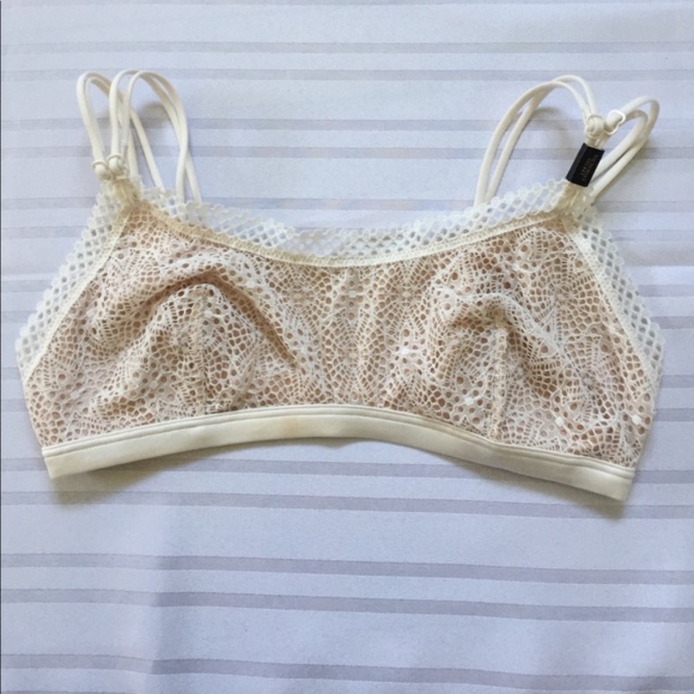 New Victoria's Secret Strappy Crochet Bralette - Picture 5 of 8